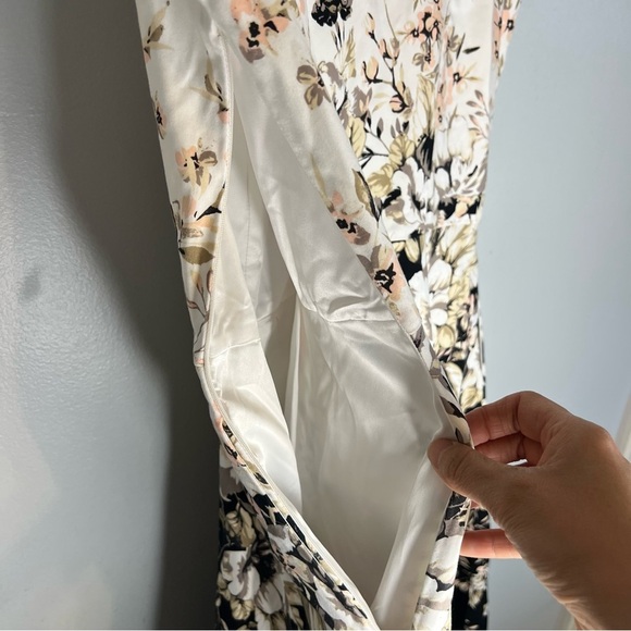 Isaacmizrahi Cap Sleeve fit & Flare Floral Midi Dress White Pocket Sz 6 Lined - Picture 11 of 12